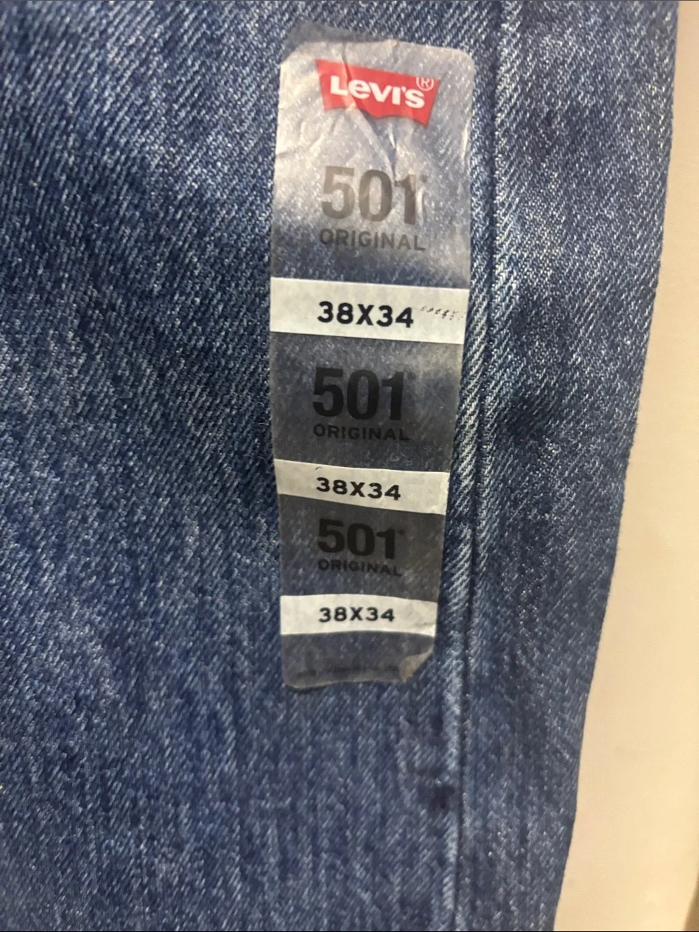 Tags still on, never worn. Levi's 501 Original Men's Straight Jeans - Blue